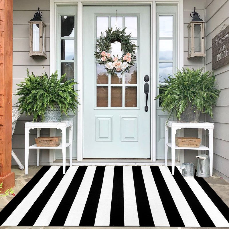 IOHOUZE Black White Striped Rug 4x6 Front Door Mats OutdoorWashable Rug for Front Porch DecorSpring Summer Welcome Mats Outdoor Indoor Doormat for FarmhouseEntrywayHome Entrance