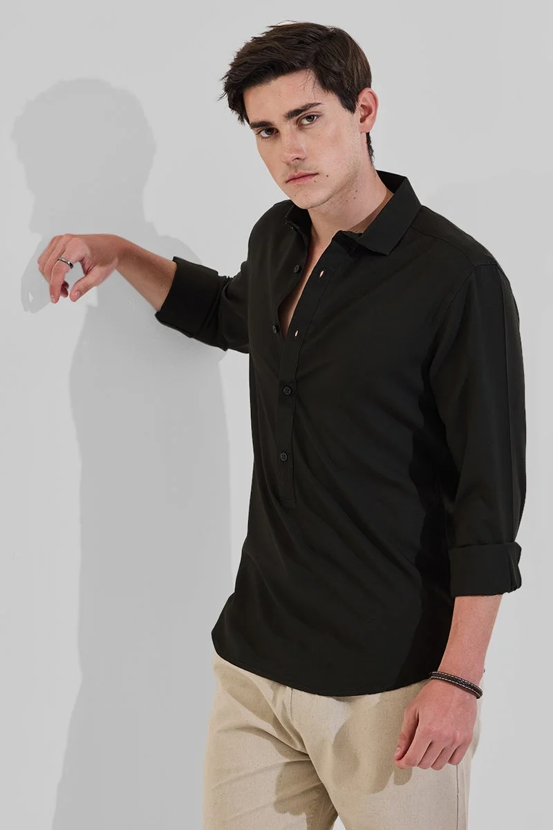 SNITCH Dark Green Solid Long Sleeve Regular Fit Casual Shirt