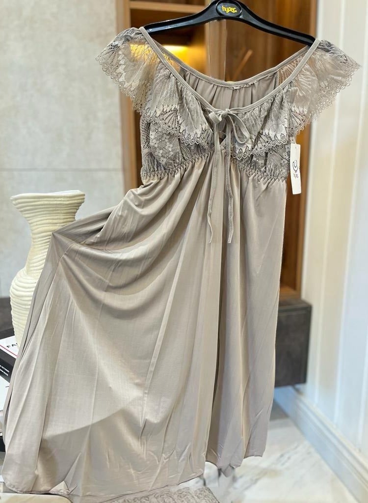 Hyper One Women's Velvet Lace Nightgown Beige - Image 1