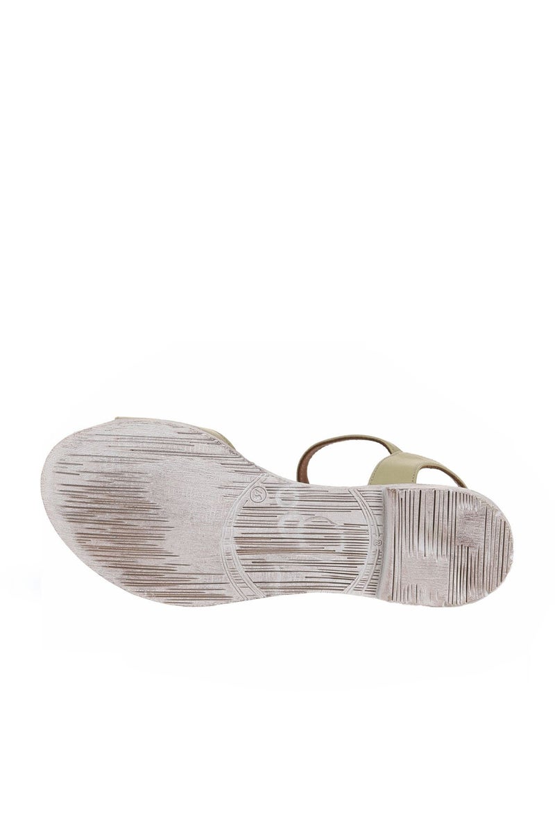 Bueno Contrast Strap Flat Sandals - Image 5
