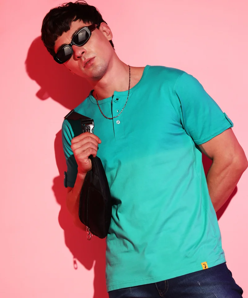 Campus Sutra Men's Aqua Green Ombre Henley T-Shirt