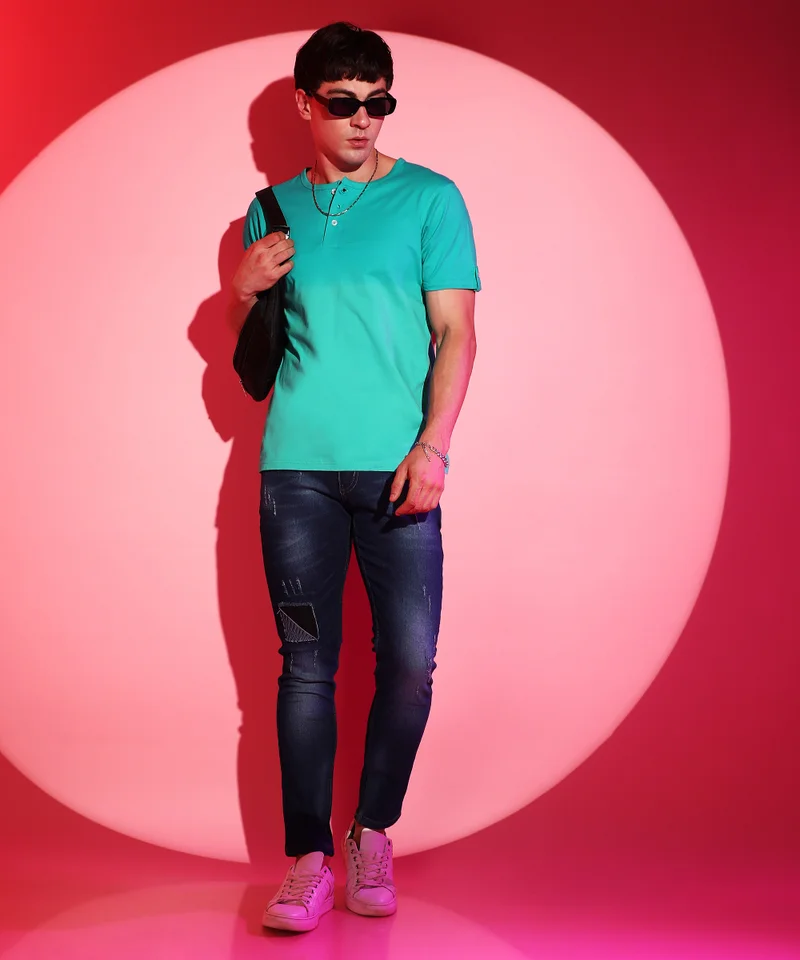 Campus Sutra Men's Aqua Green Ombre Henley T-Shirt