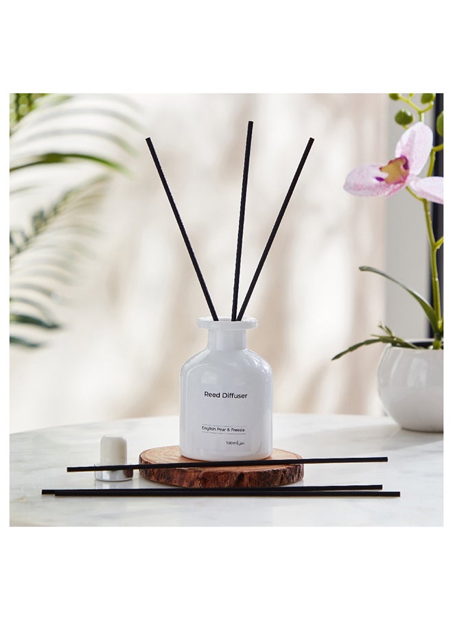 Home Box - Balmy English Pear and Freesia Reed Diffuser 100 ml - Image 1