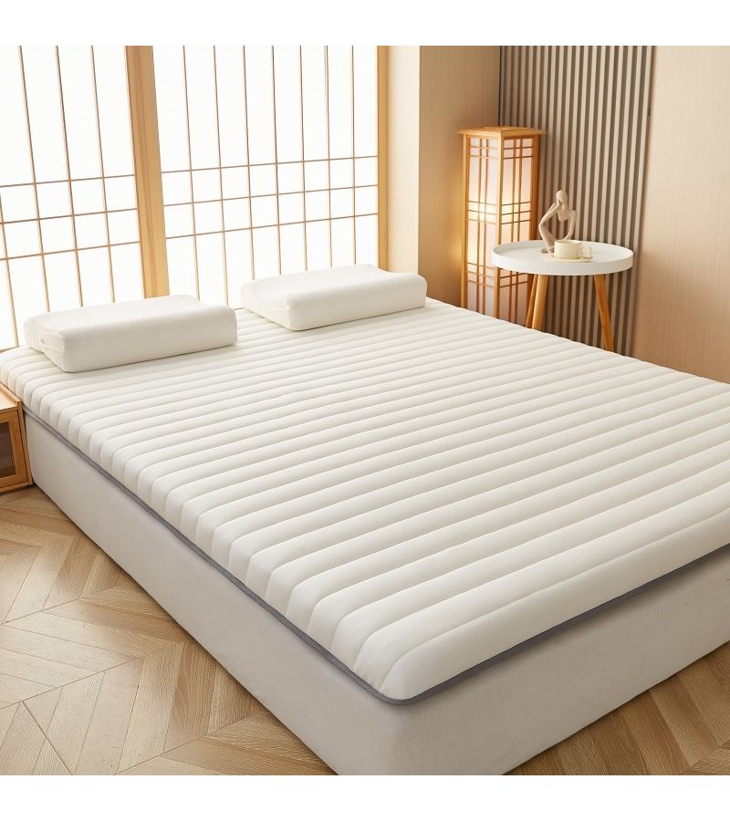 Ultra Soft Straight Line White Mattress Protector Quilted Breathable Portable 35.43x78.74x1.57inch - Image 5