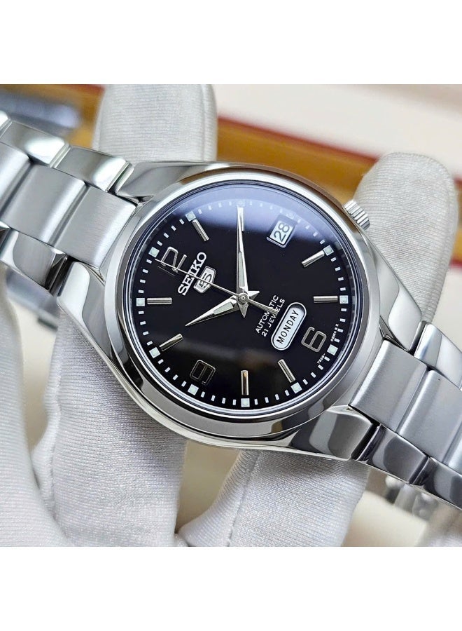 Seiko 5 Automatic Men's Watch, Black Dial, Stainless Steel Bracelet SNK623K1 - Image 5