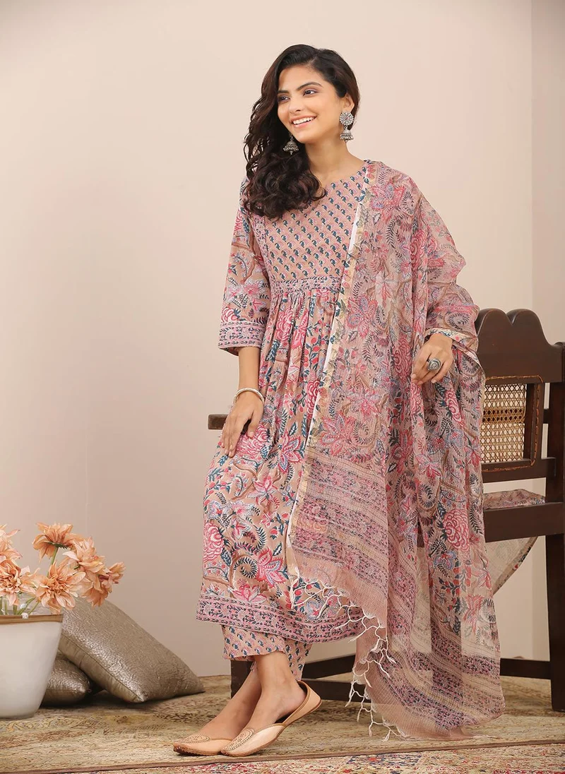 زيري سوق Taupe Floral Hand Block Printed Kota Doria Dupatta