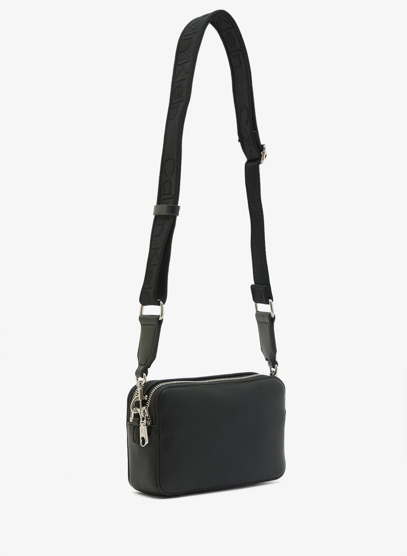 CALVIN KLEIN Double Strap Camera Bag - Image 2