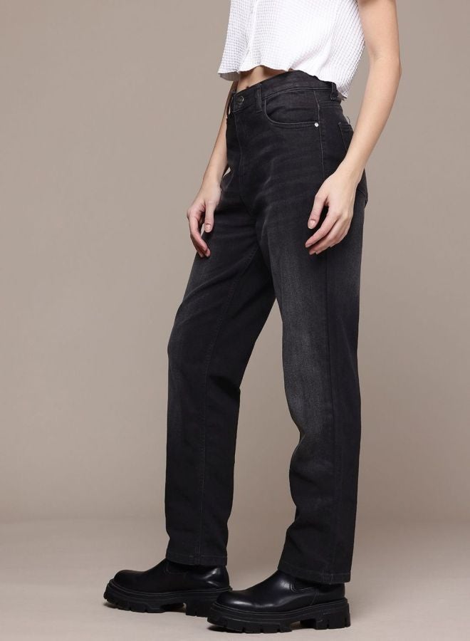 Freehand Women Straight Fit Solid Mid Rise Jeans - Image 2