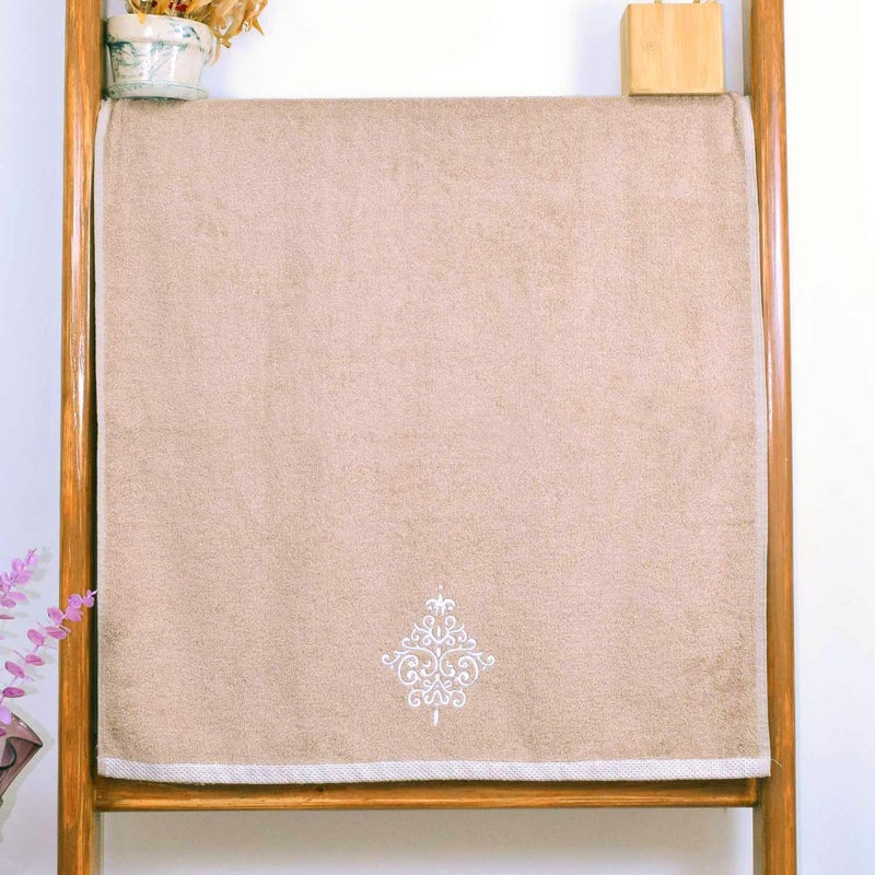 Rangoli 100% Bamboo Bath Towel - 500 GSM Extra Large Quick-Drying Towel in Beige - Image 2