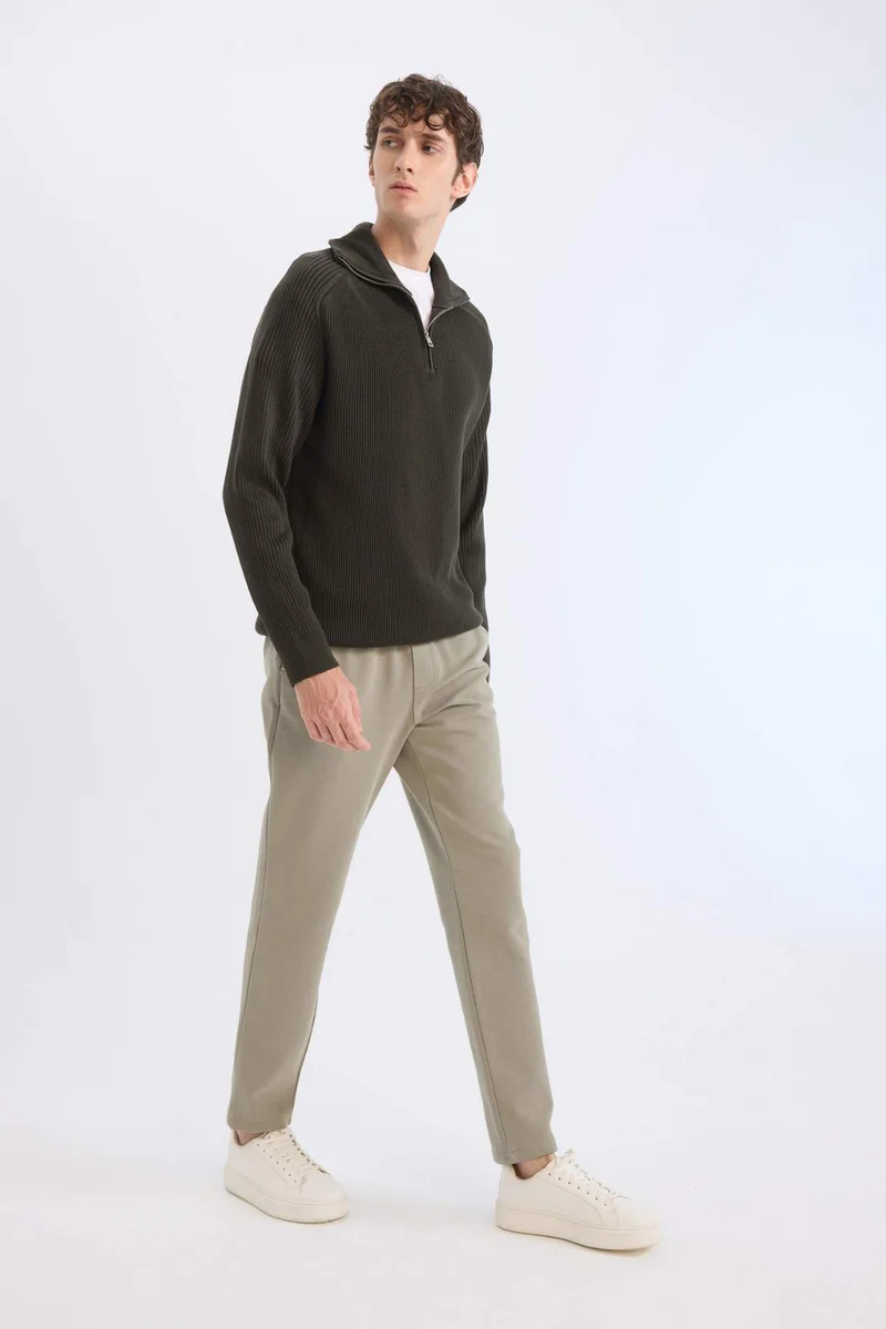 DeFacto Pocketed Straight Leg Basic Jogger Pants