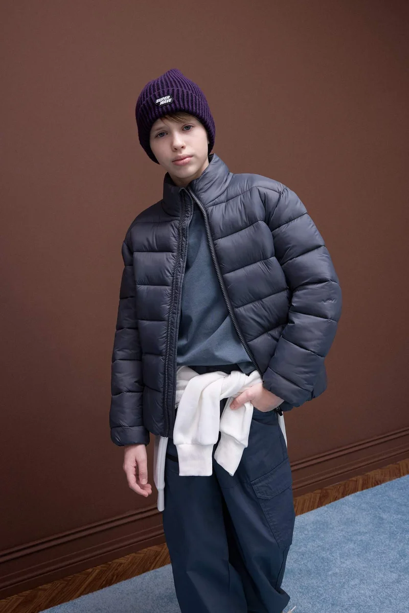 ديفاكتو Boy Waterproof Zippered Pocket Puffer Jacket