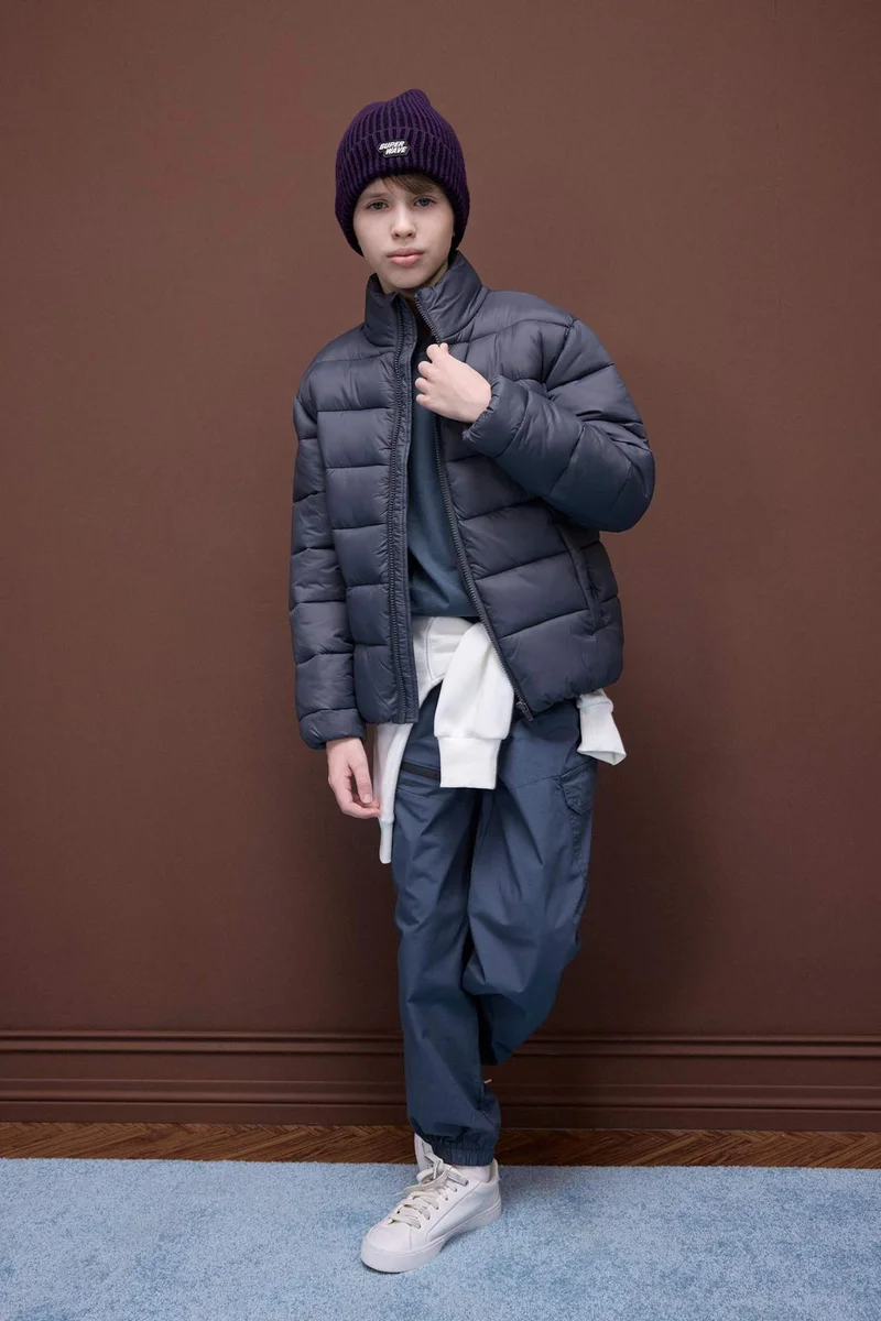 ديفاكتو Boy Waterproof Zippered Pocket Puffer Jacket