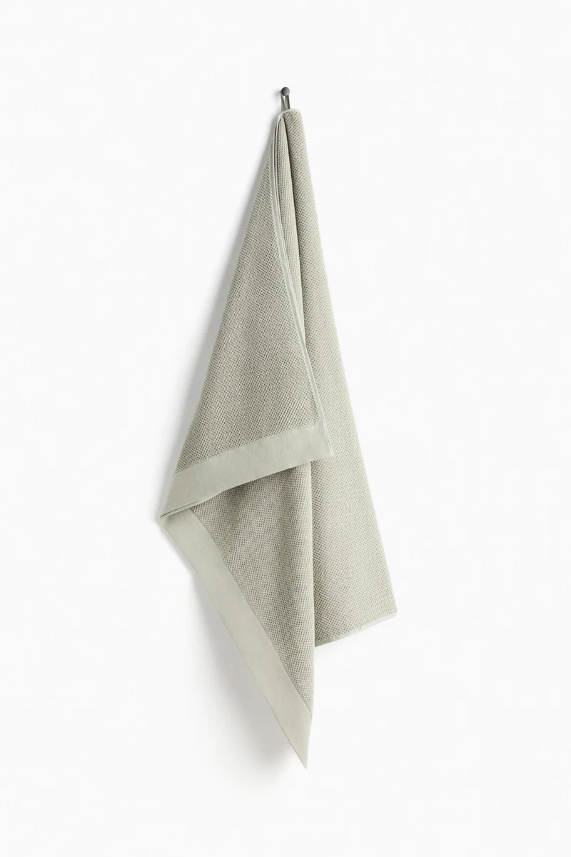 H&M Cotton terry bath sheet