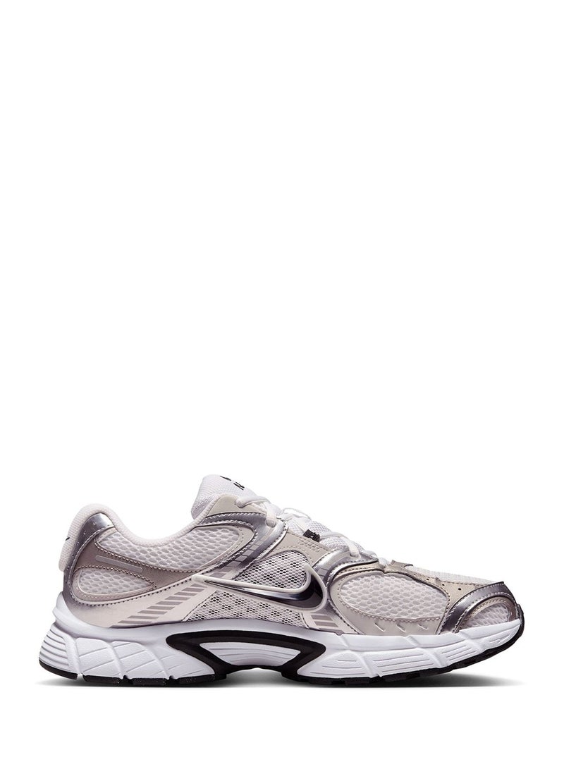 Nike V5 Runner  - Image 1