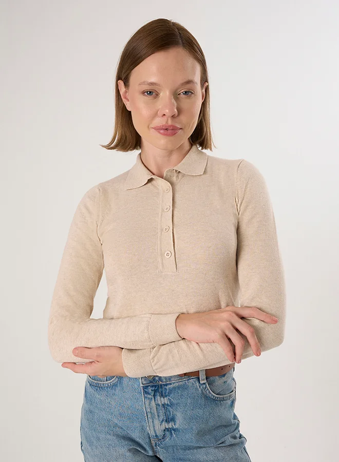 فيليكس هاردي بلوفر بياقة بولو بأزرار