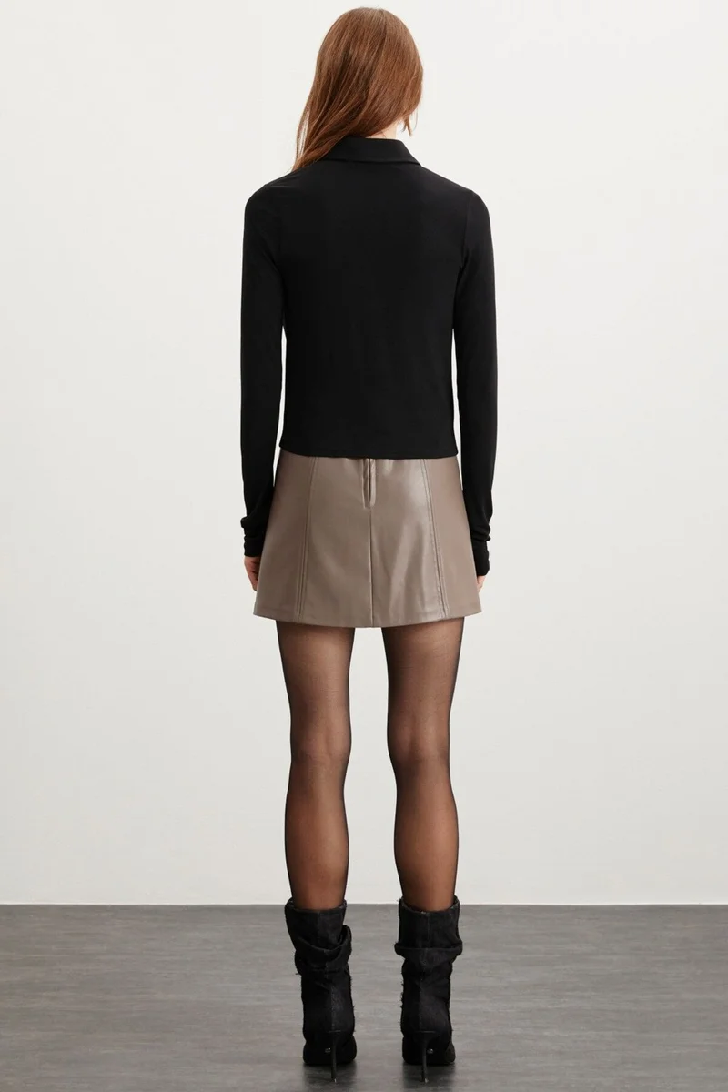 جريميلانج Elsıe Women's Slim Fit Tight Fit Leather Look Zippered Mini Mink Skirt