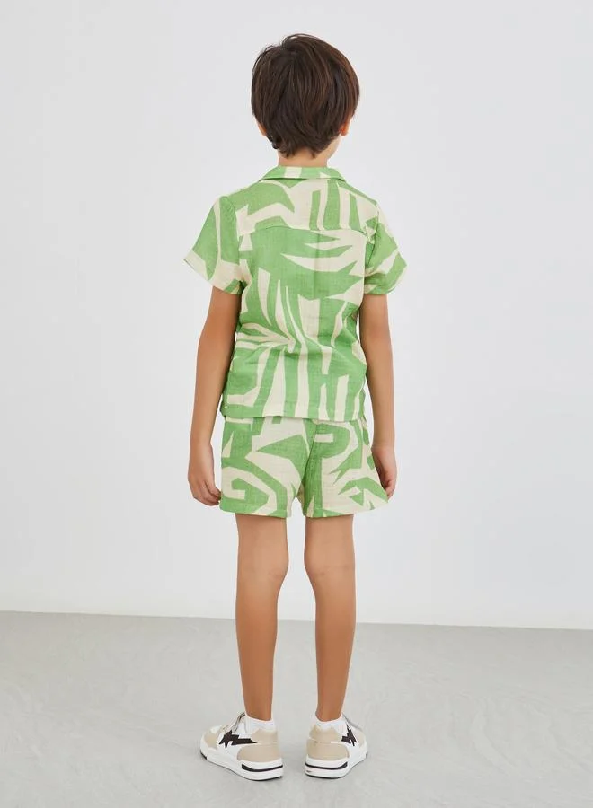 Styli Styli All-Over Print Buttoned Shirt and Shorts Set