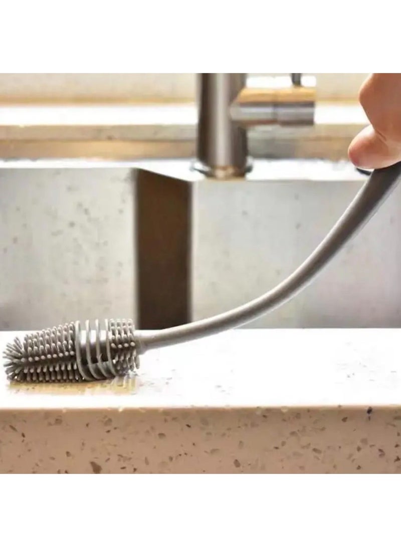 كلين ويف فرشاة تنظيف سيليكون بمقبض طويل – تنظيف عميق للأكواب والزجاجات والأماكن الضيقة | قابلة لإعادة الاستخدام للمطبخ والحمام والسيارة  ⸻  وصف المنتج  ودّع الأوساخ العالقة في الأماكن التي يصعب الوصول إليها. فرشاة فليكس كلين™️ السيليكون مصممة خصيصًا لتنظيف الأكواب، الزجاجات، والزوايا الضيقة بسهولة وفعالية.  مصنوعة من سيليكون عالي الجودة ومرن، تنظف بقوة دون خدش، ولا تحتفظ بالروائح أو البكتيريا، مما يجعلها خيارًا صحيًا وآمنًا للاستخدام اليومي في المطبخ، الحمام، وحتى السيارة.  ⸻  المميزات الرئيسية  ✔ مقبض طويل للوصول العميق – ينظف قاع الأكواب والزجاجات بسهولة ✔ شعيرات سيليكون ناعمة – قوية على الأوساخ ولطيفة على الأسطح ✔ نظيفة وصحية – لا تحتفظ بالبكتيريا أو الروائح ✔ قابلة لإعادة الاستخدام – صديقة للبيئة وتدوم طويلًا ✔ استخدامات متعددة – للمطبخ، الحمام، السيارة وغيرها ✔ سهلة التنظيف وسريعة الجفاف  ⸻  لماذا يفضلها العملاء؟  ✔ تنظف الأماكن التي يصعب الوصول إليها ✔ آمنة لجميع الأسطح ✔ فرشاة واحدة تغني عن عدة أدوات تنظيف  ✨ أداة واحدة. استخدامات متعددة. نظافة مثالية.  ⸻ - Image 5
