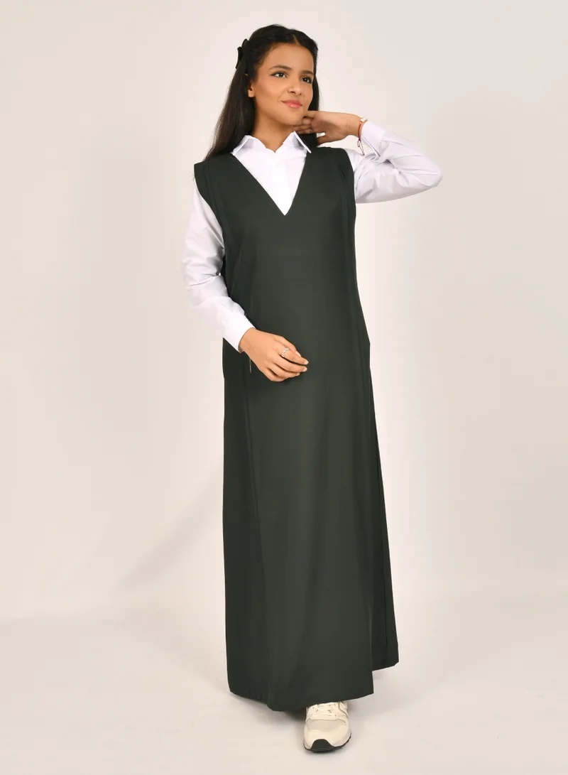 HAWRAA ABAYA مريول أخضر زيتي بقصة مستقيمة مقلم من الجوانب