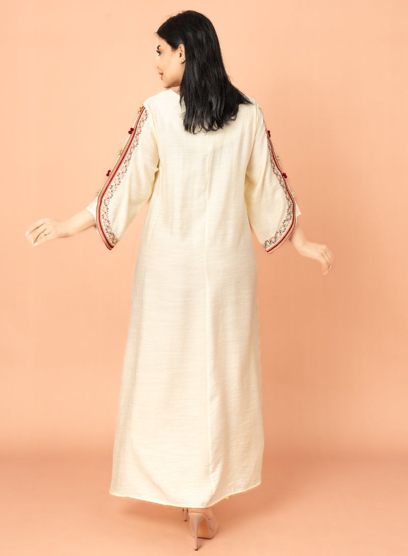 اكسا جلابية كلاسيكية مطرزة بيج - Image 4