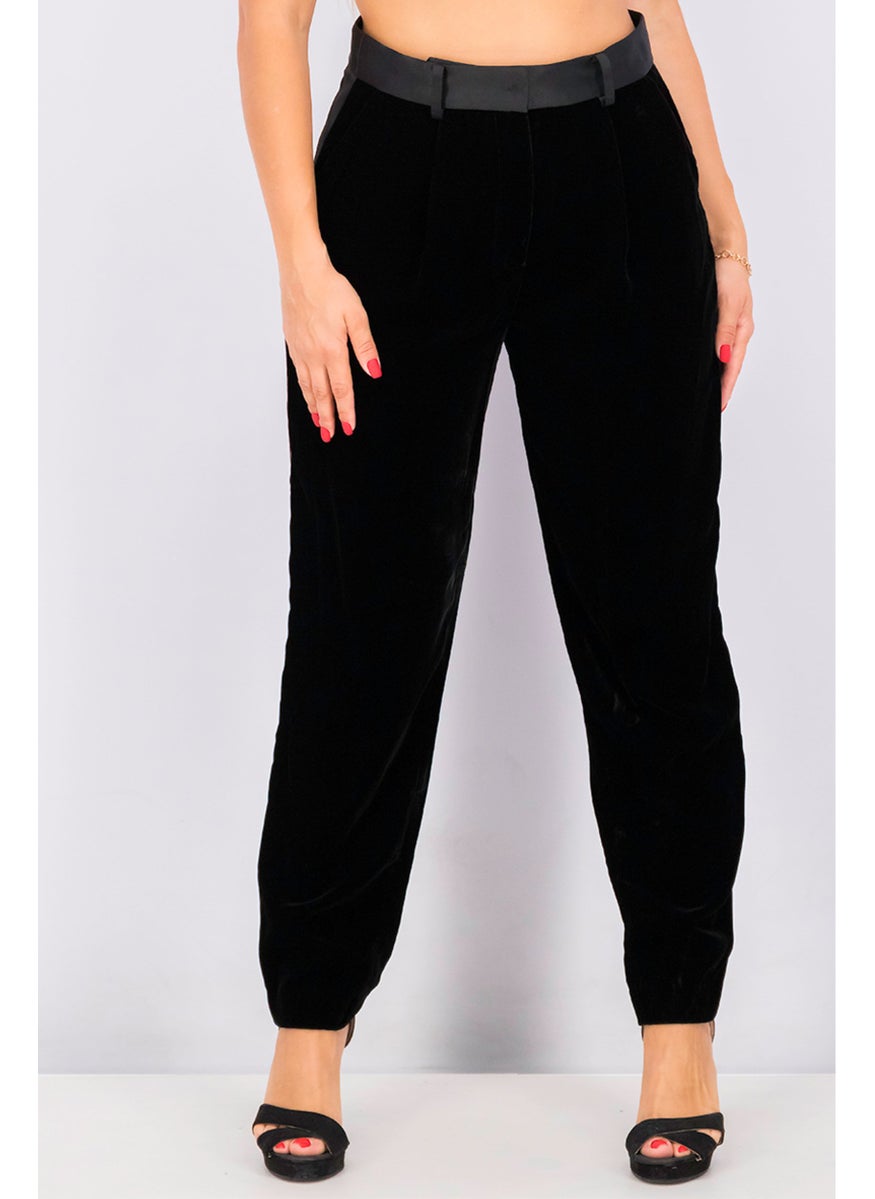EMPORIO ARMANI - Women Regular Fit High Rise Solid Pants, Velvet Black - Image 1