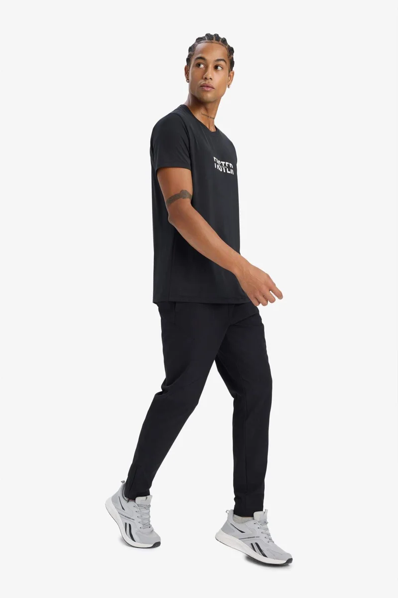 ديفاكتو DeFactoFit Slim Fit Zippered Leg Woven Joggers