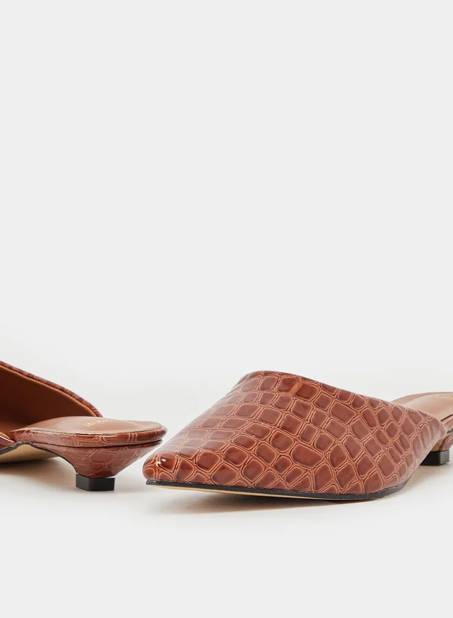 Styli Textured Pointed Toe Mules