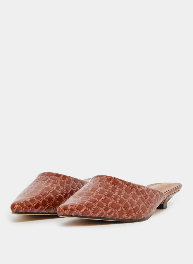 Styli Textured Pointed Toe Mules