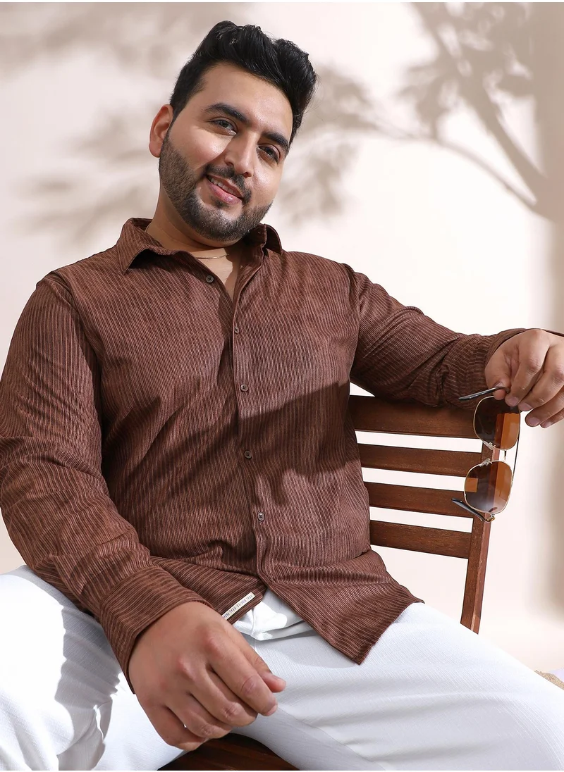 انستافاب بلس Instafab Plus Men's Chocolate Brown Rhythm-Weave Shirt For Casual Wear | Spread Collar | Long Cuffed Sleeves | Button Closure | Plus Size Shirt Crafted With Comfort Fit For Everyday Wear