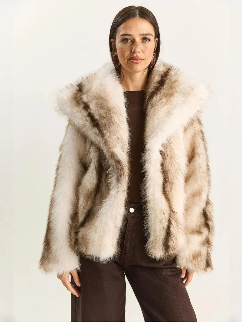 بيانكو لوتشي معطف فرو صناعي واسع من لوتشي