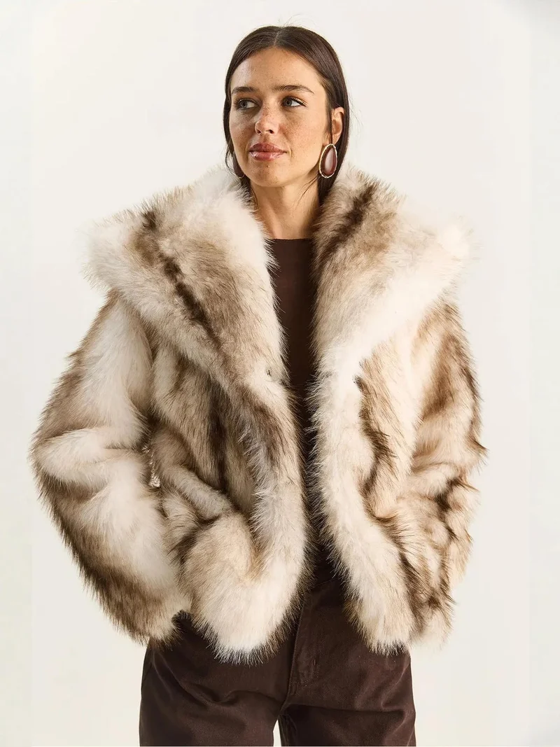 Bianco Lucci LUCCI Oversized Faux Fur Coat