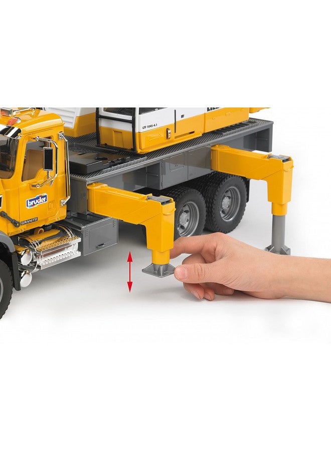 Bruder 02818 Mack Granite Liebherr Crane Truck - Image 5
