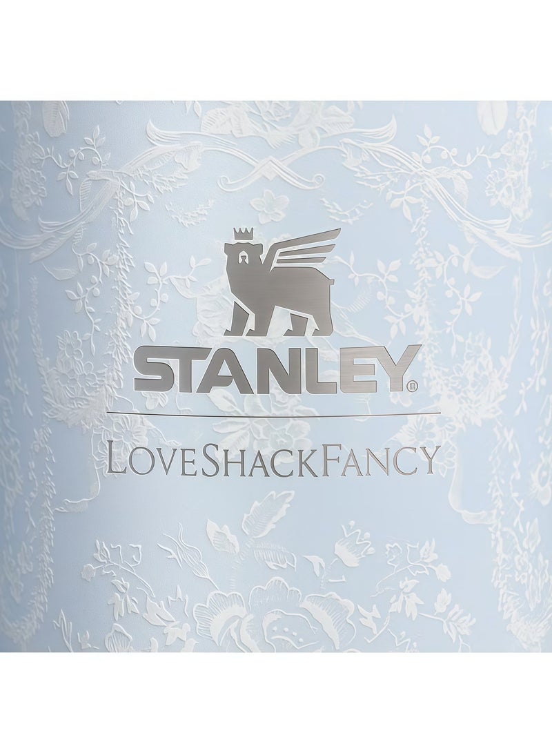 Stanley 1913 x LoveShackFancy Holiday Quencher® H2.0 FlowState™ Tumbler | 40 OZ-Toscana Toile Alpine Blue - Image 4
