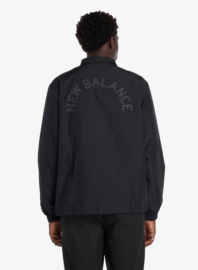نيو بالانس جاكيت مدربين بشعار أساسي - Image 2