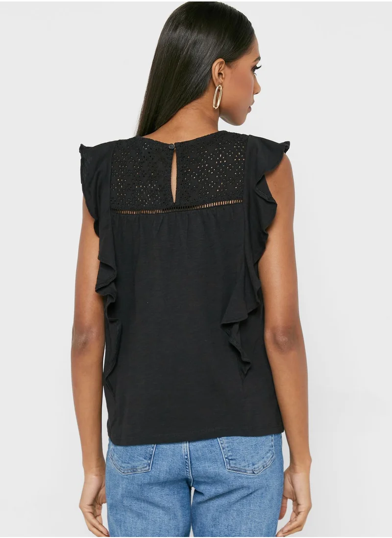 NEW LOOK Ruffle Detail Broidered Top