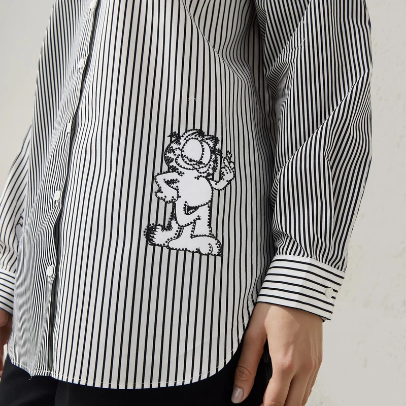SP Characters  Oversized Garfield Print Shirt with High-Low Hem for Women | Best Price UAE