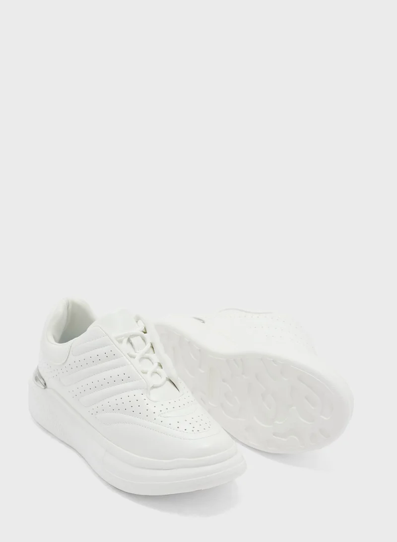 Ginger Sole Detail Textured Tonal Sneaker