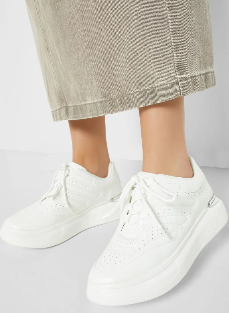 Ginger Sole Detail Textured Tonal Sneaker