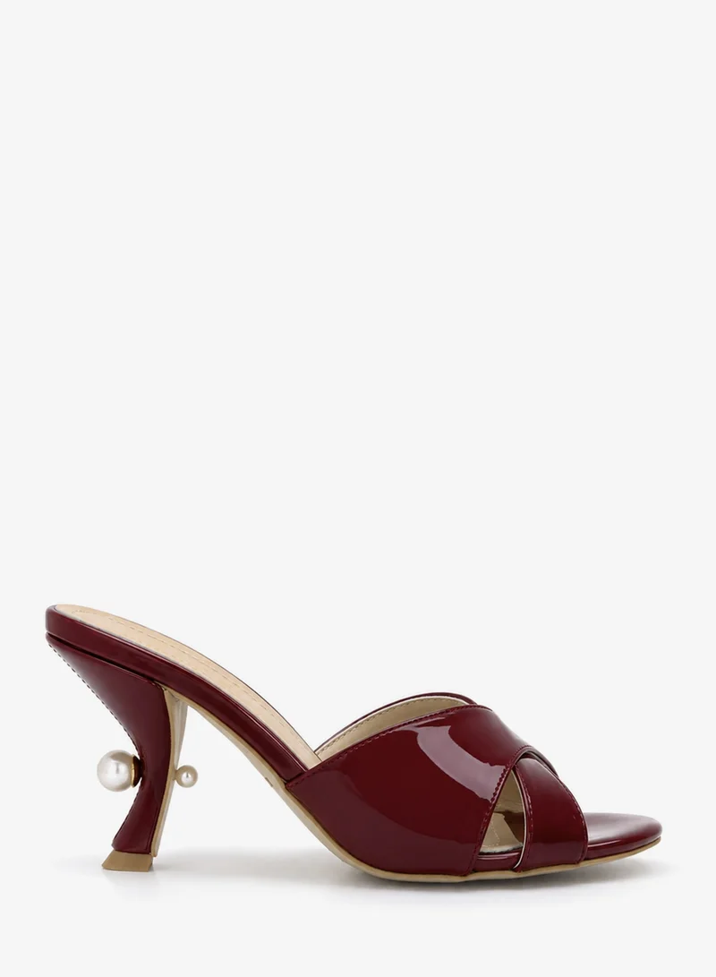 Lorianne Araceli- Leather sandal