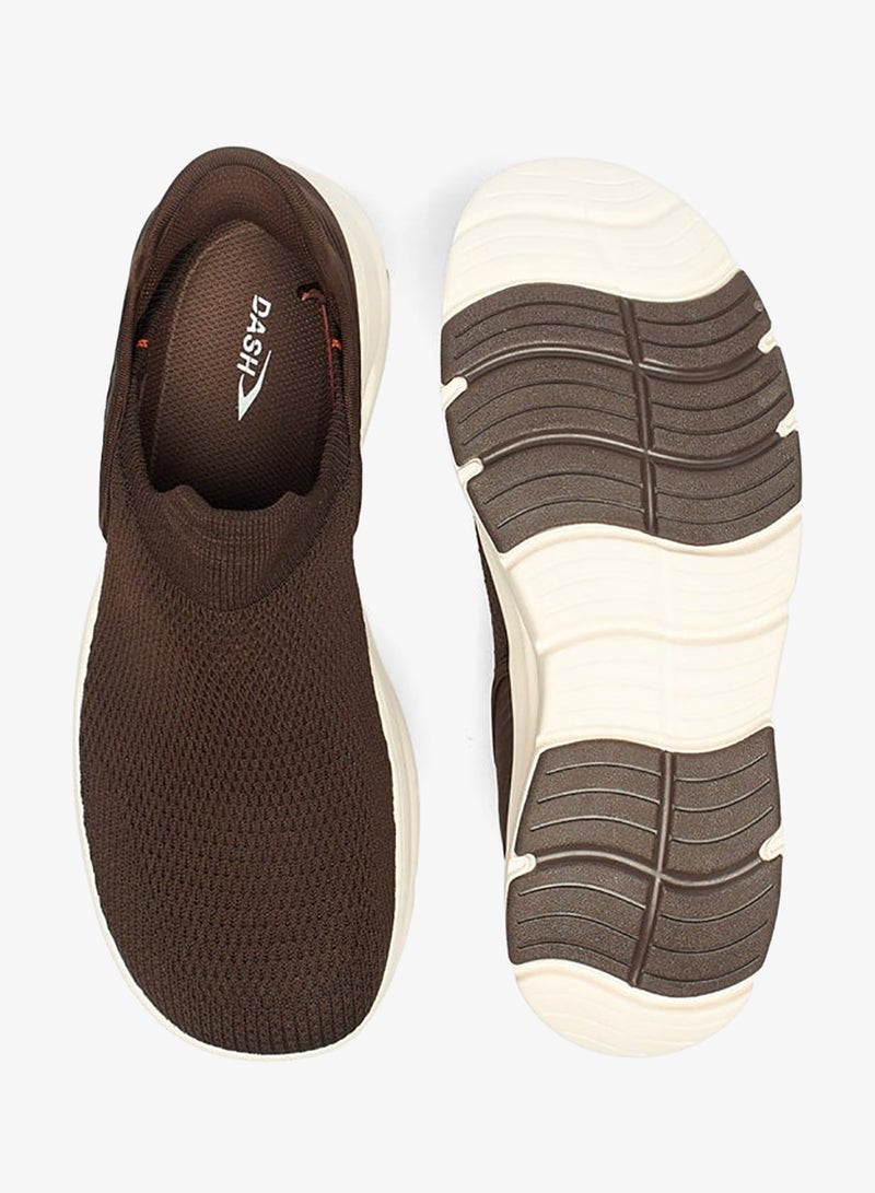 Dash Men Textured Slip On Sports Shoes - Image 4