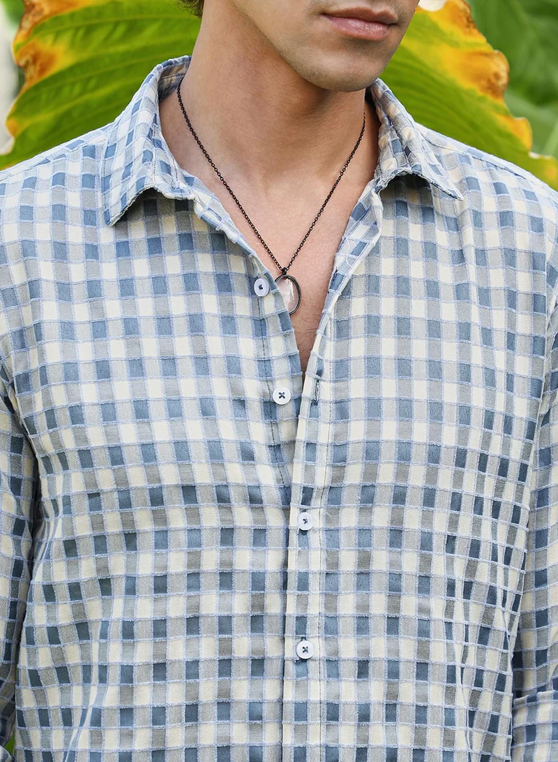 Campus Sutra Campus Sutra Men's Steel Blue & Cream White Glen Check Shirt For Casual Wear | Spread Collar | Long Cuffed Sleeves | Button Closure | Shirt Crafted With Comfort Fit For Everyday Wear