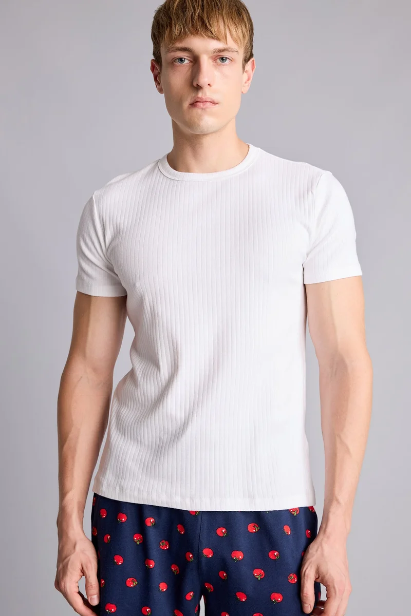 ديفاكتو Slim Fit Short Sleeve Knitted Tops