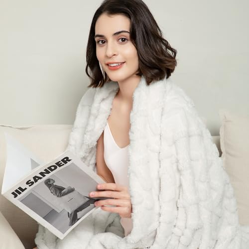 Aganear Fleece Throw Blanket - Cozy Soft Lightweight Fuzzy Flannel Throw Blanket for Women Warm Decorative Present for All Seasons, Portable Throw Blankets for Couch, Sofa, Bed, Car(50"x60", White) - Image 2