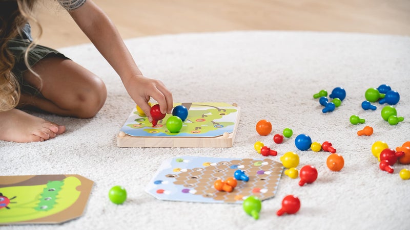 PlanToysÂ® Creative Peg Board Wooden Toy for Kids Ages 3+ | Montessori Educational Game for Imagination, Fine Motor Skills & Coordination | Eco-Friendly Learning Set - Image 4