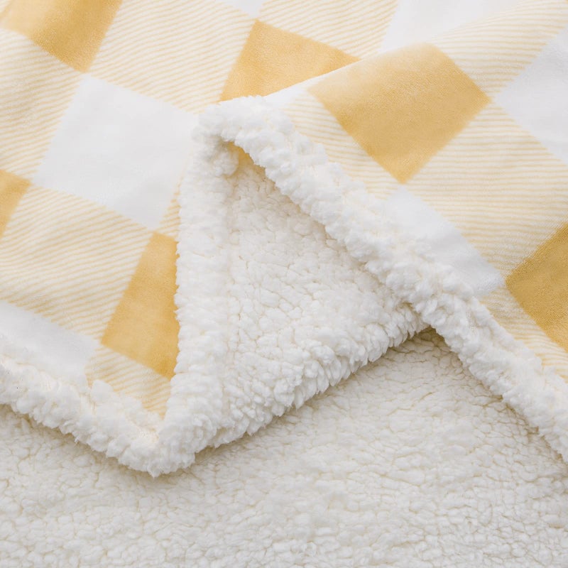 BEAUTEX Sherpa Fleece Throw Blanket  Super Soft Warm Buffalo Plaid Plush Blankets and Throws  Lightweight Cozy Fuzzy Blanket for Couch Sofa Bed (Beige  Throw 50"" x 60"") - Image 3