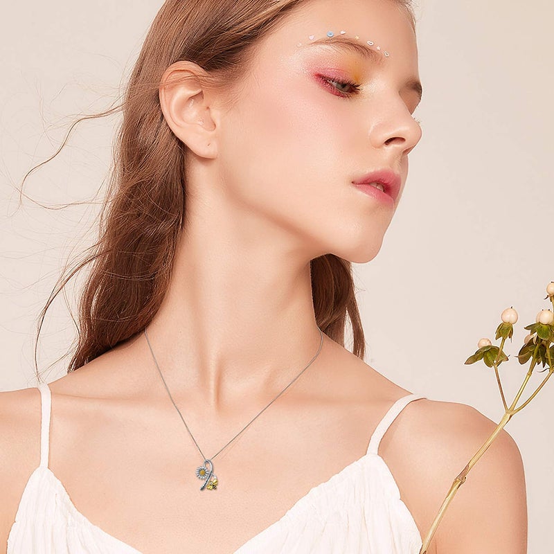 LONAGO Daisy Necklace with Bee You Are My Sunshine Daisy Flower Necklace 925 Sterling Silver Jewelry Gift for Women - Image 4