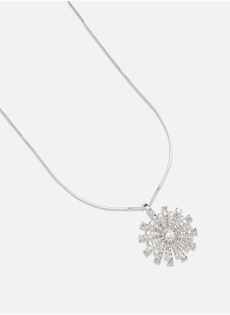 SOHI Blossom Bliss Pendant Necklace - Chalice Silver-Colour