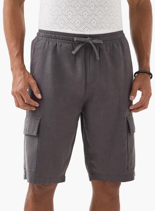 ايكونيك شورت كارجو بخصر مرن برباط - Image 1