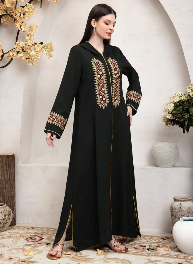 تايك تو جلابية مطرزة بغطاء للرأس - أسود - Image 3