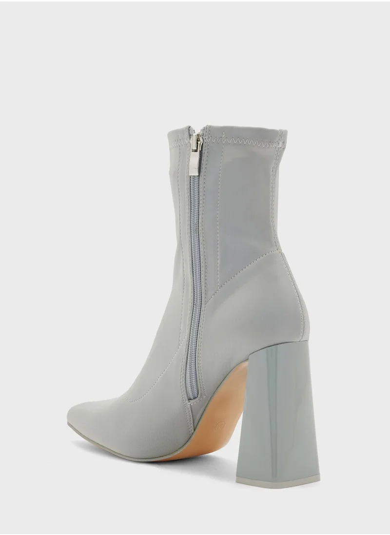 Ginger Fitted High-Heel Ankle Boots